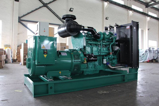 郓城320kw康明斯柴油发电车出租组图片 郓城320kw康明斯柴油发电车出租组图片